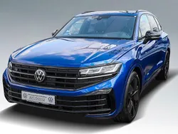 Blau Gebraucht 2023 VW Touareg R SUV | 77.970 € (Etwas zu teuer)