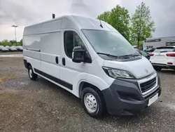 Weiß Gebraucht 2022 Peugeot Boxer Premium Van | 19.971 € (Fairer Preis)