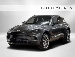 Magnetiv silver metallic Gebraucht 2021 Aston Martin DBX SUV | 135.800 € (Fairer Preis)