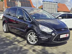 Schwarz Gebraucht 2013 Ford S-MAX Titanium Van / Kleinbus | 6.990 € (Guter Preis)