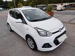 Weiß Gebraucht 2016 Hyundai i10 Kleinwagen | 6.900 € (Superpreis)