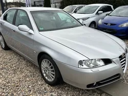 Silber Gebraucht 2006 Alfa Romeo 166 Progression Limousine | 3.590 €