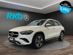 Weiß Gebraucht 2024 Mercedes GLA250 Progressive SUV | 47.770 € (Fairer Preis)