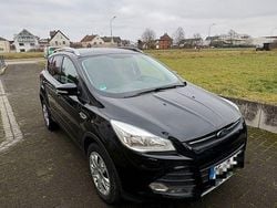 Schwarz Gebraucht 2015 Ford Kuga Trend SUV | 8.500 € (Fairer Preis)
