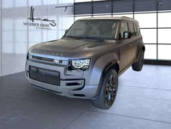 Charente grey Neu 2025 Land Rover Defender SUV | 197.349 €
