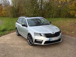 Silber Gebraucht 2017 Skoda Octavia RS Kombi | 18.900 € (Fairer Preis)