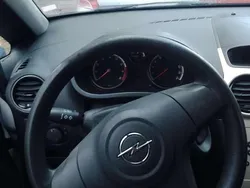 Weiß Gebraucht 2009 Opel Corsa Selection Kleinwagen | 2.650 € (Guter Preis)