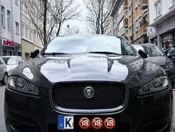Grau Gebraucht 2014 Jaguar XF S Limousine | 13.900 € (Teuer)