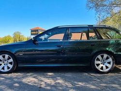 Grün Gebraucht 2001 BMW 530 Exclusive Limousine | 9.000 €