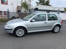 Silber Gebraucht 2003 VW Golf IV Trendline Limousine | 1.490 € (Guter Preis)