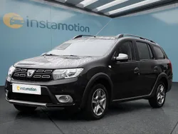 Schwarz Gebraucht 2018 Dacia Logan Limousine | 10.899 € (Teuer)