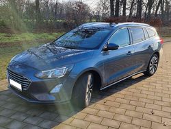 Blau Gebraucht 2021 Ford Focus Cool & Connect Kombi | 16.450 € (Fairer Preis)