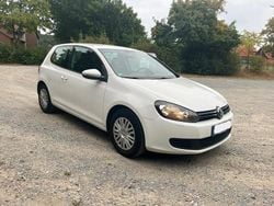 Weiß Gebraucht 2009 VW Golf VI Trendline Limousine | 4.200 € (Fairer Preis)