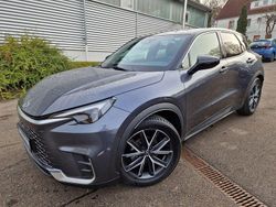 Obsidiangrau/dach samtschwarz Gebraucht 2024 Lexus LBX SUV | 33.990 € (Guter Preis)