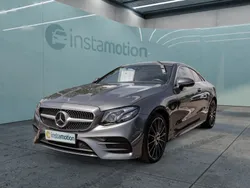 Grau Gebraucht 2019 Mercedes E220 AMG line Coupé | 38.640 € (Fairer Preis)