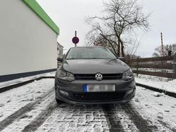 Grau Gebraucht 2010 VW Polo Team Limousine | 7.300 € (Guter Preis)