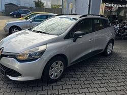 Silber Gebraucht 2015 Renault Clio GrandTour Expression Kombi | 4.000 € (Superpreis)
