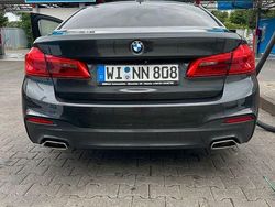 Grau Gebraucht 2017 BMW 520 M Sport Limousine | 19.999 € (Teuer)