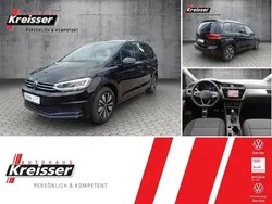 Schwarz (deep black perleffekt) Gebraucht 2024 VW Touran Move Van / Kleinbus | 38.450 € (Fairer Preis)