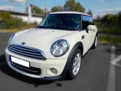 Beige Gebraucht 2013 Mini Cooper D Kleinwagen | 7.000 €