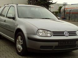 Grau Gebraucht 2002 VW Golf IV Kombi | 1.500 € (Fairer Preis)