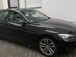Schwarz Gebraucht 2013 BMW 320 Gran Turismo Sport Line Limousine | 11.100 € (Guter Preis)