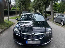 Schwarz Gebraucht 2017 Opel Insignia Kombi | 9.900 € (Fairer Preis)