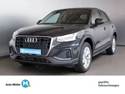 Grau Gebraucht 2023 Audi Q2 Ambiente SUV | 27.970 € (Guter Preis)