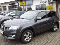 Grey metallic Gebraucht 2011 Toyota RAV4 Executive SUV | 10.400 € (Fairer Preis)