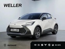 Schneeweiß / schwarz Neu 2025 Toyota C-HR SUV | 33.970 €