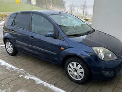Blau Gebraucht 2006 Ford Fiesta Ambiente Kleinwagen | 1.490 € (Guter Preis)