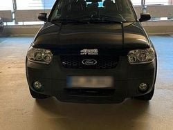 Schwarz Gebraucht 2004 Ford Maverick SUV | 4.000 €
