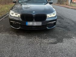 Grau Gebraucht 2017 BMW 730 Limousine | 24.500 € (Superpreis)