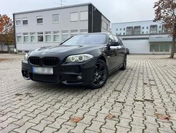 Schwarz Gebraucht 2012 BMW 530 M Sport Kombi | 18.100 €