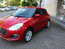 Rot (metallic) Gebraucht 2019 Suzuki Swift Comfort Kleinwagen | 11.300 € (Guter Preis)