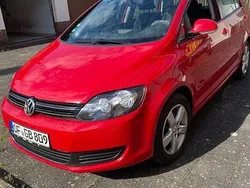 Rot Gebraucht 2010 VW Golf Plus Cross Comfortline Van / Kleinbus | 5.400 € (Fairer Preis)