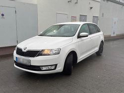 Weiß Gebraucht 2017 Skoda Rapid Limousine | 9.500 € (Fairer Preis)