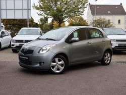Grau Gebraucht 2006 Toyota Yaris Executive Limousine | 4.990 € (Fairer Preis)
