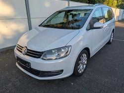 Weiß Gebraucht 2018 VW Sharan Highline Van / Kleinbus | 13.999 € (Superpreis)