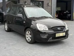 Cassisschwarz met. Gebraucht 2008 Kia Carens LX Van / Kleinbus | 4.490 € (Fairer Preis)
