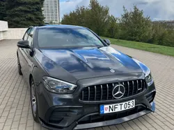 Grau Gebraucht 2023 Mercedes E53 AMG AMG Limousine | 69.000 € (Fairer Preis)