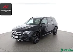 Schwarz (metallic) Gebraucht 2020 Mercedes GLB220 AMG SUV | 36.479 € (Etwas zu teuer)