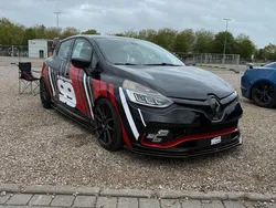 Schwarz Gebraucht 2018 Renault Clio IV Trophy Kleinwagen | 18.900 €