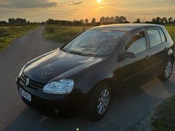 Schwarz Gebraucht 2005 VW Golf V Limousine | 2.500 € (Guter Preis)