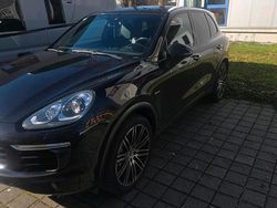 Schwarz Gebraucht 2015 Porsche Cayenne S SUV | 26.500 €