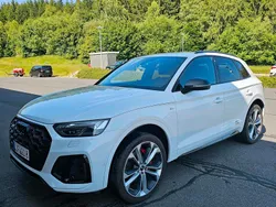 Weiß Gebraucht 2021 Audi Q5 Edition .1 SUV | 45.800 € (Teuer)