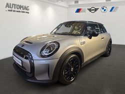 Melting silver iii Gebraucht 2023 Mini Cooper SE Hatch Kleinwagen | 19.990 € (Fairer Preis)