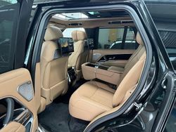 Schwarz Gebraucht 2025 Land Rover Range Rover Autobiography SUV | 159.999 € (Etwas zu teuer)