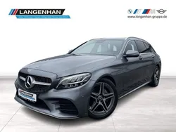 Grau Gebraucht 2020 Mercedes C220 AMG line Limousine | 29.820 € (Guter Preis)