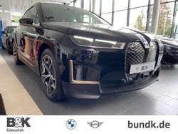 Schwarz Gebraucht 2022 BMW iX SUV | 99.900 €